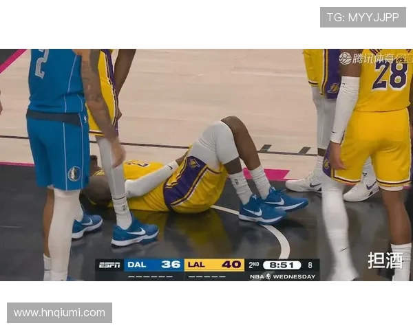 湖人队文森特伤情无大碍 穿保护靴行走 X光结果显示未见骨折迹象 湖人队文森特伤情无大碍 穿保护靴行走 X光结果显示未见骨折迹象